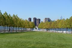 30 New York City Roosevelt Island Franklin D Roosevelt Four Freedoms Park Roosevelt Statue At End Of Grass From Top Of Stairs